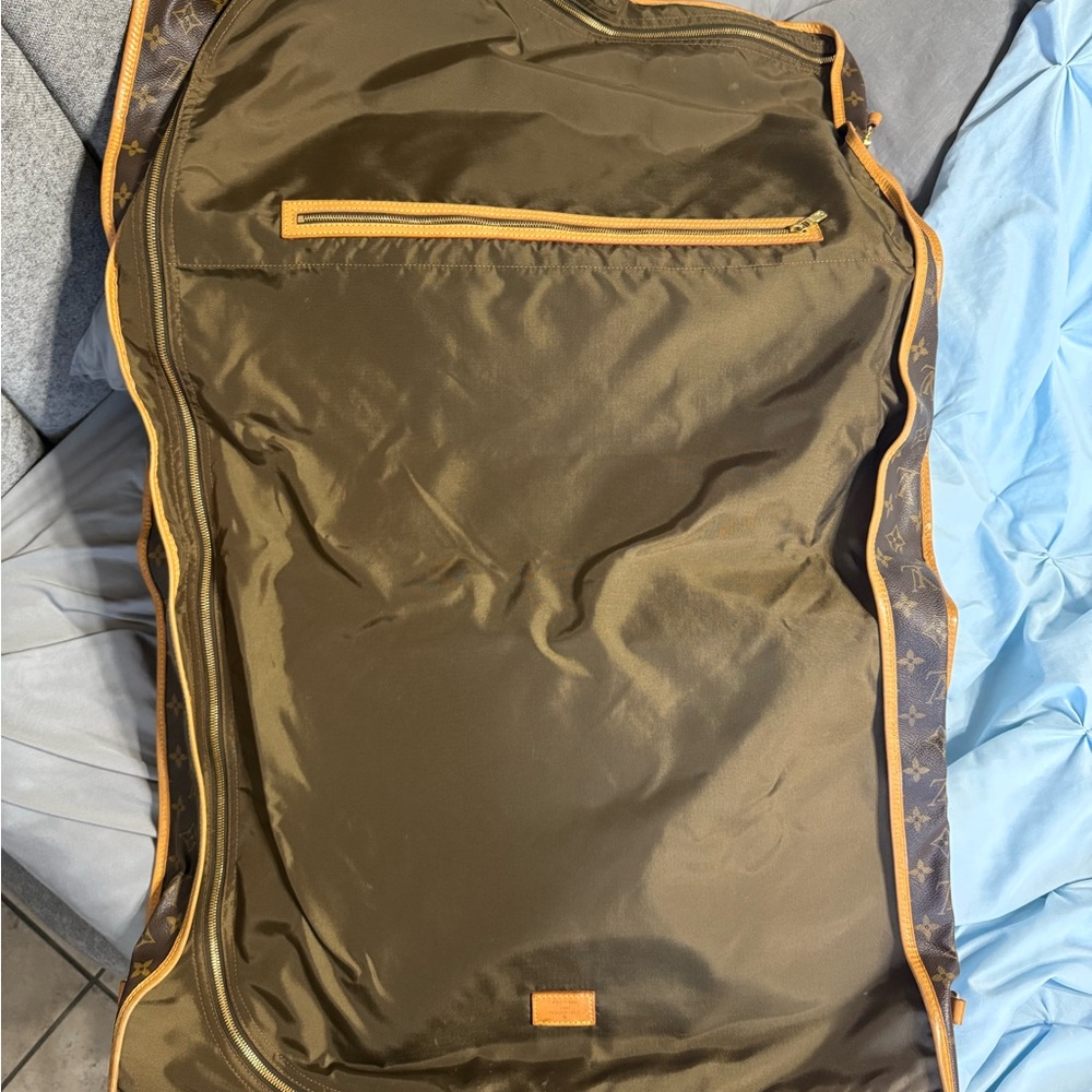 Louis Vuitton Brown Monogram Travel Bag - Picture 2 of 3
